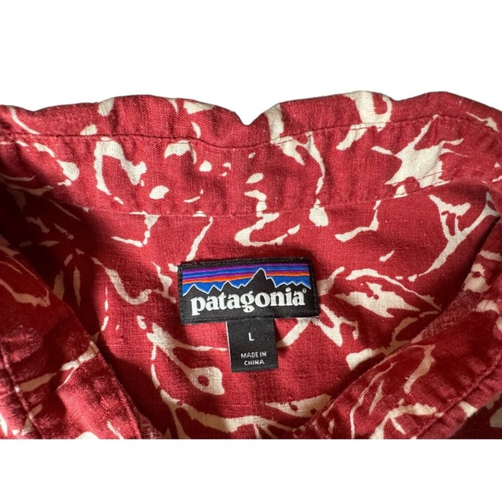 Patagonia Back Step Shirt Men’s Large Red Tropical Floral Hemp Cotton Resort EUC - Picture 4 of 6